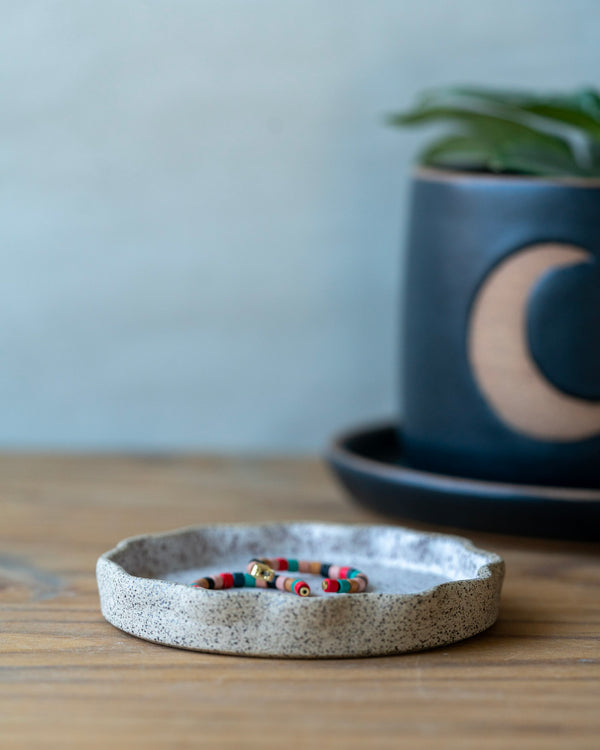 Jewelry Tray - Scalloped